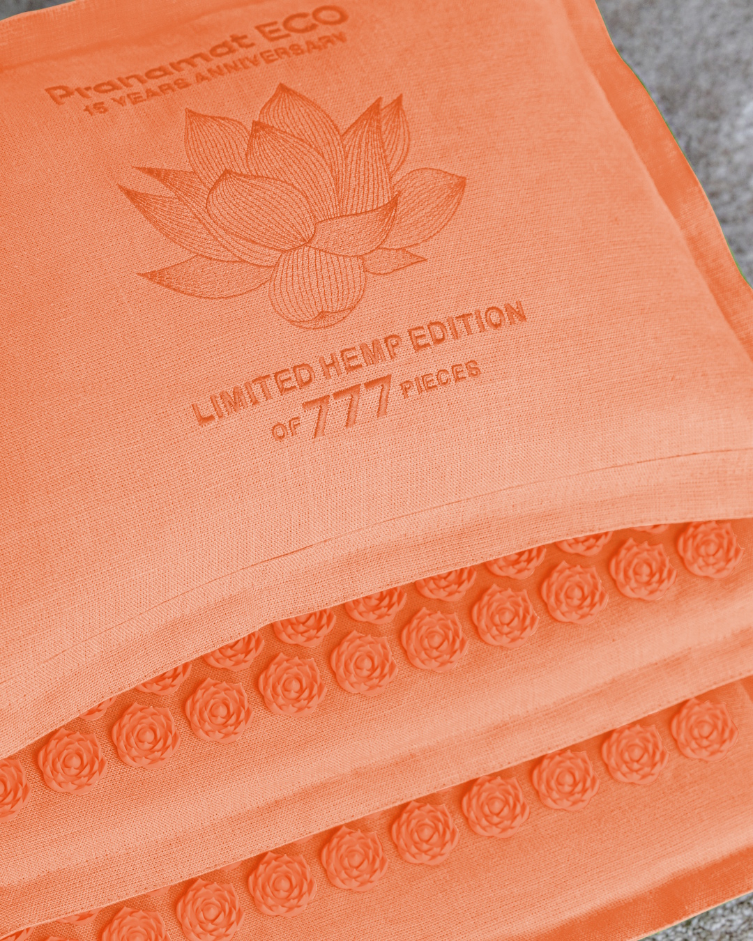 Pranamat + PranaPillow + Mini Hemp Edition (Peach)